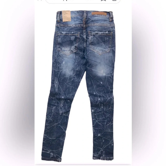Evolution in Design 18 NWT Distressed Biker Repaired slim blue jeans. Mid rise. - Picture 10 of 11